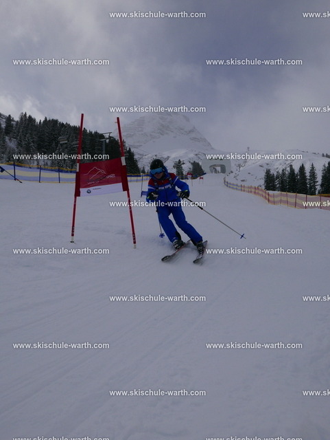 Carlos (3) | Photos von der Skischule Warth - Realisiert mit Pictrs.com