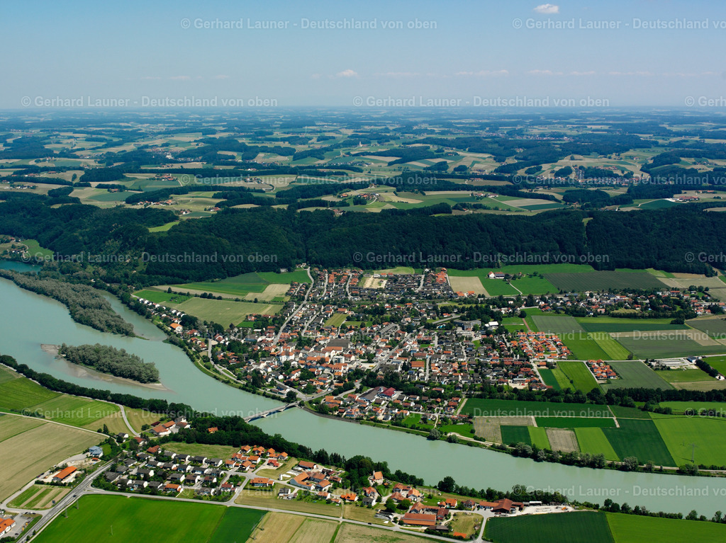 2600402 | Inn bei Marktl