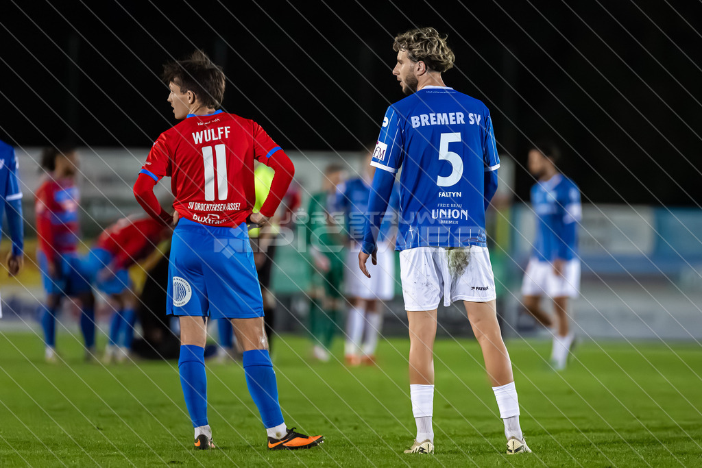 20250927_Picselweb-Fotografie_1R3_2030A | SV DrochtersenAssel - Bremer SV, 2:1 - Realisiert mit Pictrs.com