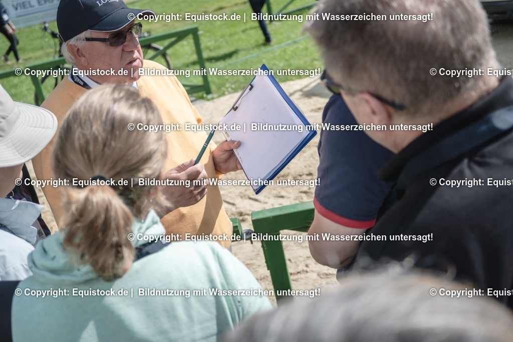 ZFC_3927 | equistock