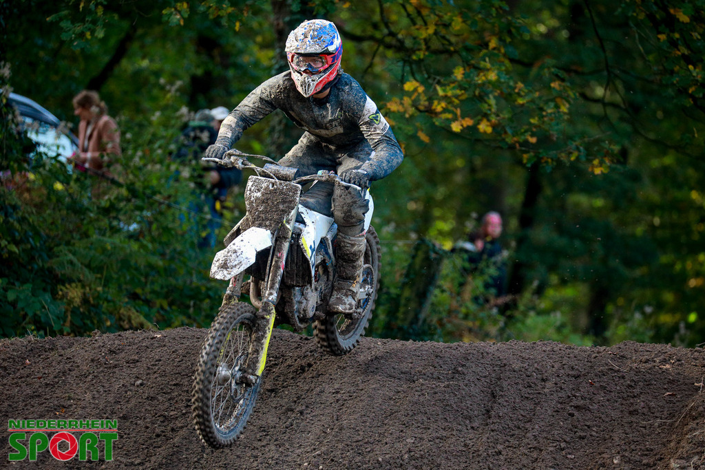 OpenTrack2024_Sonntag_Hobbyfahrer_173 | Bildergalerie von Sport-Ereignissen aber auch von weiteren spannenden Dingen - nicht nur vom Niederrhein. In Anlehnung an den bekannten Spruch von Hanns Dieter Hüsch heißt das Motto: "Niederrhein ist überall".  - Realisiert mit Pictrs.com