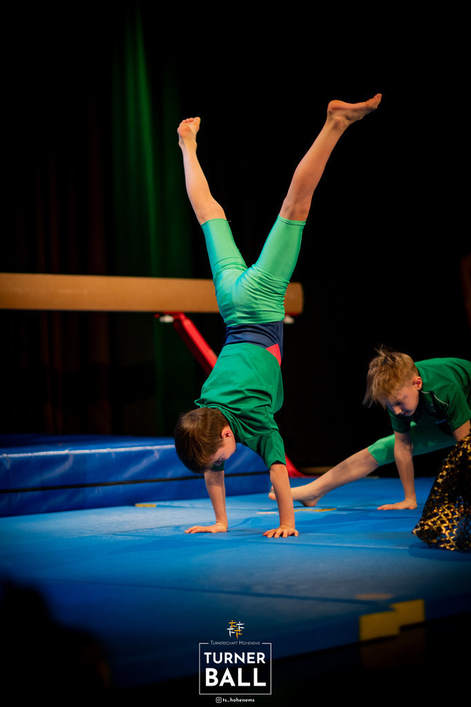 DSC_9813 | "Fussifoto.com – Ihr Ansprechpartner für hochwertige Fotografie! Entdecken Sie kreative Bilder und professionelle Dienstleistungen. Kontaktieren Sie uns für Ihre Projekte!"