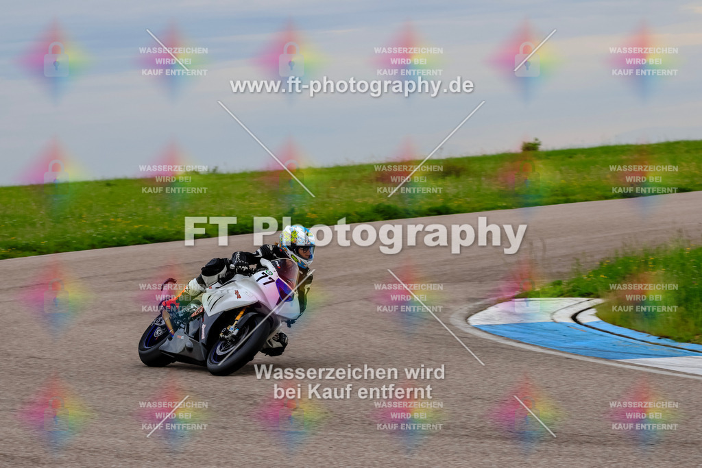 MotoTeam-1953 | Hier findet Ihr Bilder von Touristenfahrten auf der Nürburgring Nordschleife oder von anderen Veranstaltungen die ich besucht habe. Viel Spass beim Durch Schauen 