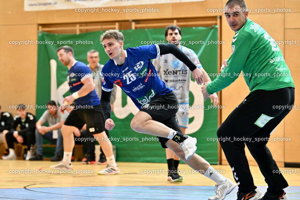 SC Ferlach vs. HSG Xentis Lipizzanerheimat | #16 BUDOVIC Jovo HSG Xentis Lipizzanerheimat,  #25 PLONER Florian SC Ferlach, SC Ferlach vs. HSG Xentis Lipizzanerheimat, SC Ferlach vs. HSG Xentis Lipizzanerheimat am 18.04.2026 in Ferlach (Ballspielhalle Ferlach), Austria, (Photo by Bernd Stefan)