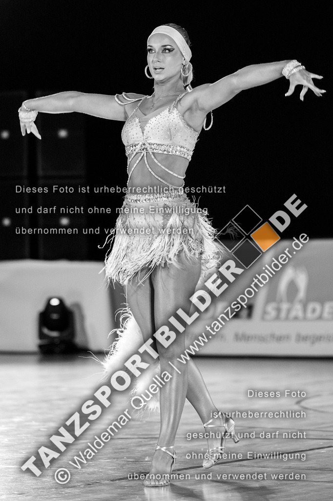 20250504-00820 | Hier finden Sie Tanz Bilder vom Latein und Standard Formationen tanzen. Sportbilder vom Tanzsport. Schöne Fotos und von Weltmeisterschaft, Europameisterschaft, Bundesliga, Regionalliga, Oberliga und Landesliga sowie von GOC Stuttgart, DanceComp, WM Bremen