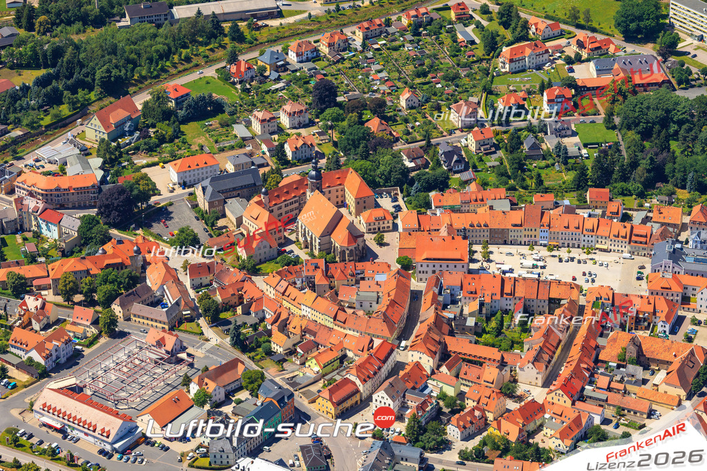 Die Luftaufnahme der Stadt Dippoldiswalde wurde vom UL-Flugzeug heraus erstellt ( keine Drohne )- hohe Auflösung für beste Qualität