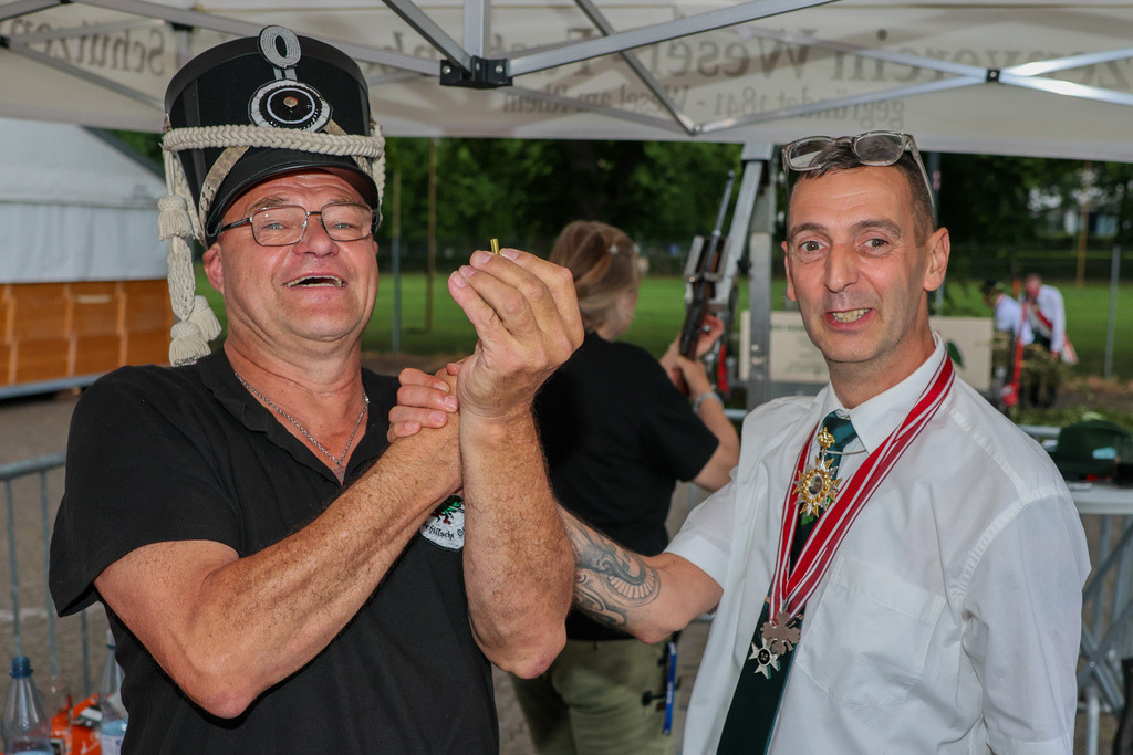 top-top.de-250531-121 | Peter Booms wird am Samstag, den 30.05.2025 neuer König  der Fusternberg er Schützen. Foto: Erwin Pottgiesser