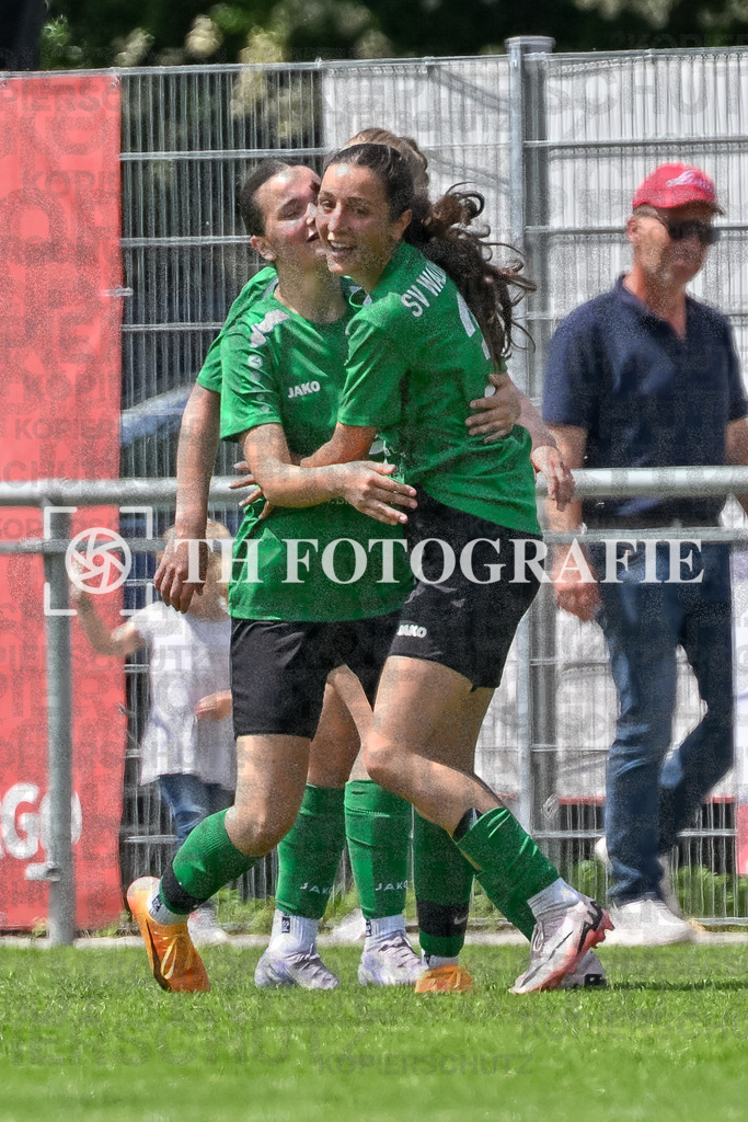 GER, FC Hauingen - SV Waldhaus, Frauen-Fussball, Rothaus Bezirkpokal, Finale, Saison 2024/2025, 29.05.2025 | Finja Voelkel (SV Waldhaus, #03), Leonie Lemke (SV Waldhaus, #09)GER, FC Hauingen - SV Waldhaus, Frauen-Fussball, Rothaus Bezirkpokal, Finale, Saison 2024/2025, 29.05.2025Foto: TH Fotografie/Thomas Hess