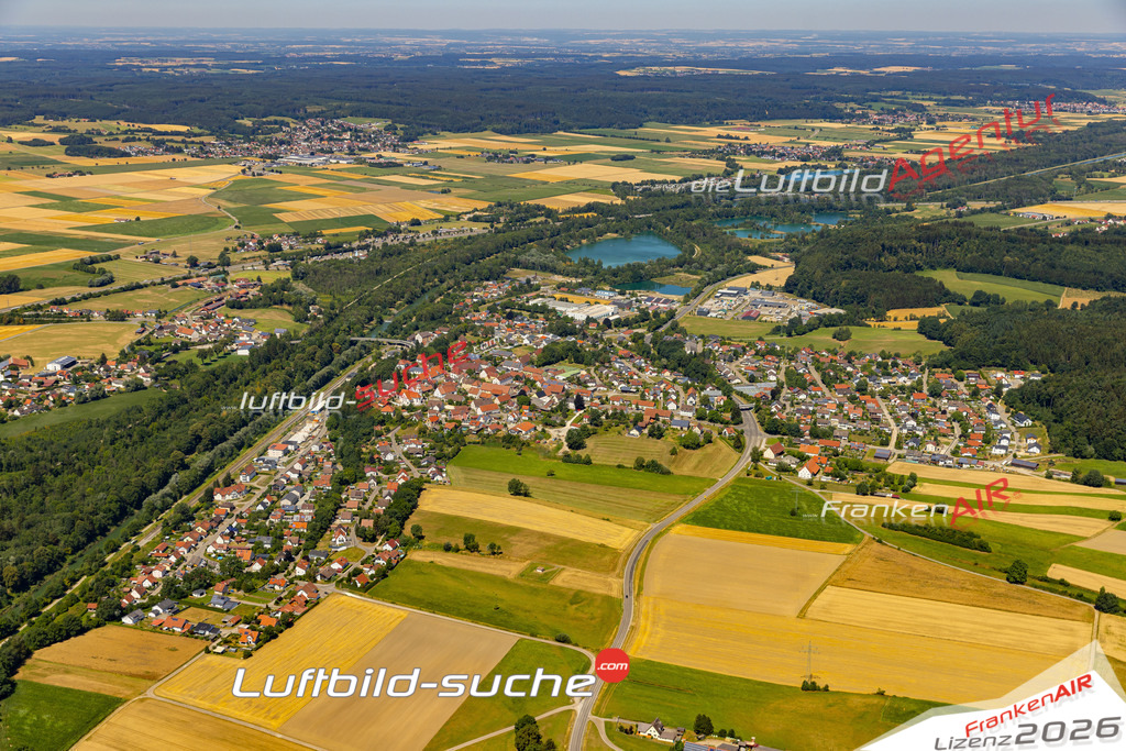 Das Luftbild der Stadt Kellmünz an der Iller wurde 2022 vom Flugzeug heraus erstellt (keine Drohnen-Aufnahmen) Aufnahmehöhe ca.450 Meter- hohe Bildauflösung und Druck-Qualität. Garantiert!