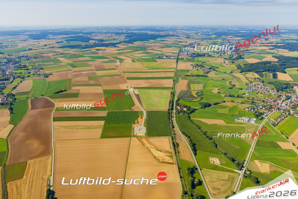 Luftaufnahme  Grafentraubach  Laberweinting Das Luftbild wurde 2025 vom UL-Flugzeug heraus erstellt ( keine Drohne ) - Hochauflösende Luftaufnahme -Nicht vergleichbar mit Google Maps oder Satelittenbilder- Die Geschenkidee !Mit Lizenz und Bildrechte bestellbar