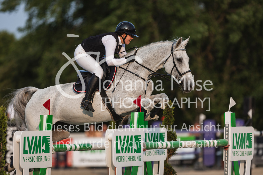 250531_MayDays_2Ph-S1-587 | Deine schönsten Turniermomente als professionelle Fotos! Entdecke hochwertige Pferdesport-Fotografie im Online-Shop. Jetzt Fotos finden & bestellen!