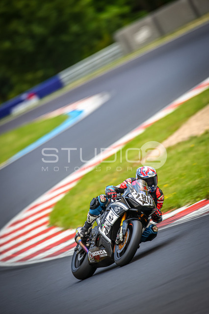 0280-250805AM-025_280 | Deine Full-Service-Agentur für ✔️Videoproduktionen und ✔️Motorsportfotografie Jetzt Angebot anfragen!