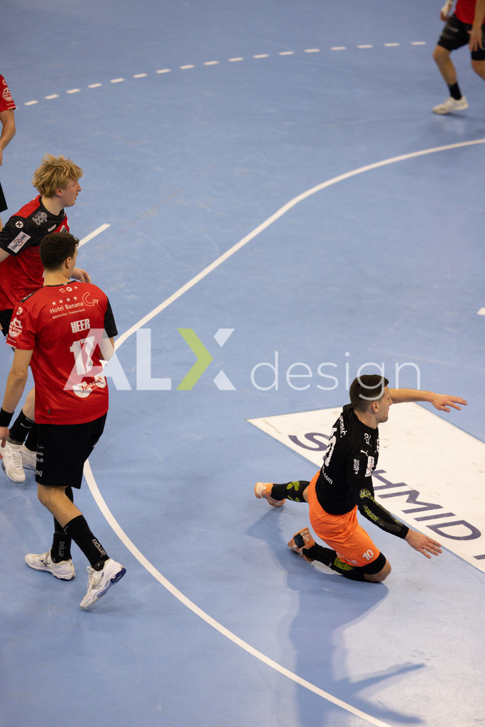 Handballen I Herren I Saison 2025-2026 I Quickline Handball League 2026 | Men I 18. Spieltag I Pfade Winterthur - Kadetten Schaffhausen I 20.12.2025 | 10 Josip Perić (Kadetten Schaffhausen) - Rückraum mitte - Realisiert mit Pictrs.com