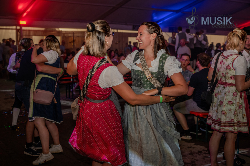 DSC_5067 | "Fussifoto.com – Ihr Ansprechpartner für hochwertige Fotografie! Entdecken Sie kreative Bilder und professionelle Dienstleistungen. Kontaktieren Sie uns für Ihre Projekte!"