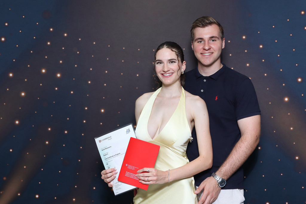 ZD260628112736-135 | Fotoshop von zweidimensional Fotografie. Ihr Fotograf im Aargau. Abzüge von Ihrem Fotobox Event bestellen.Abzüge von Ihrem Hochzeit bestellen.Abzüge von Ihrem Schulfotograf bestellen.