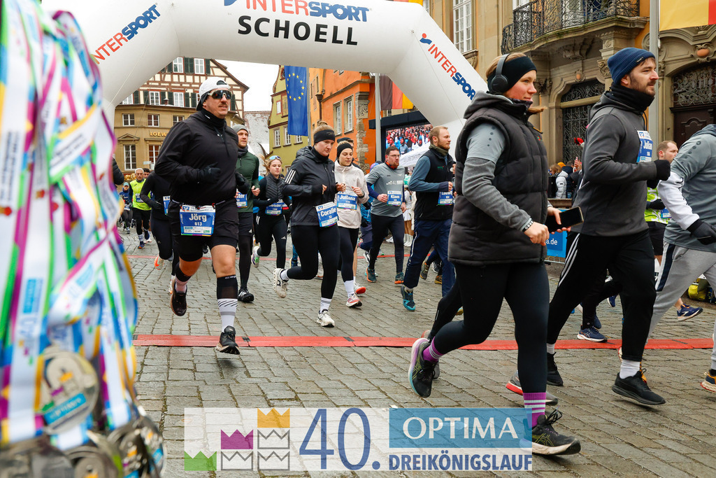 VR Bank Hauptlauf 10km | 40. Optima 3koenigslauf 2026 - Realisiert mit Pictrs.com