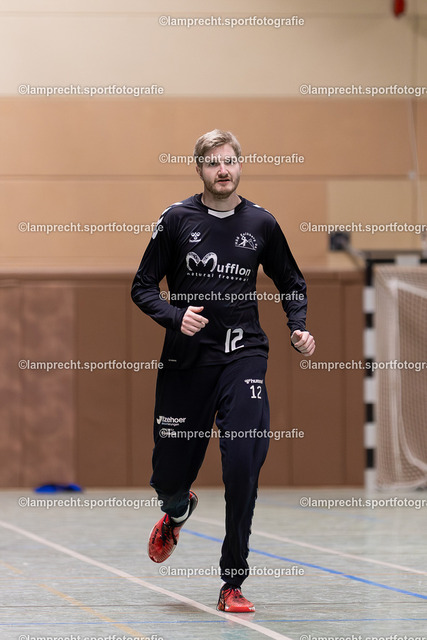 Handball I Herren I Saison 2025-2026 I SHSE Manfred-Frank-Pokal I Viertelfinale I HSG Kalkberg 06 II - HSG Kalkberg 06 004 | Bastian Krügel (12, HSG Kalkberg 06) - Realisiert mit Pictrs.com