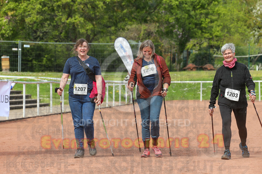 220501_1214_EX1_1914 | Sportfotografie im Rhein-Sieg Kreis, Köln, Bonn, NRW, Rheinland Pfalz, Hessen, etc. Unser Tätigkeitsfeld umfasst den Laufsport vom Volkslauf über den Marathon, Duathlon, Triathon bis zum Ultralauf wie Kölnpfad Ultra oder Schindertrail.