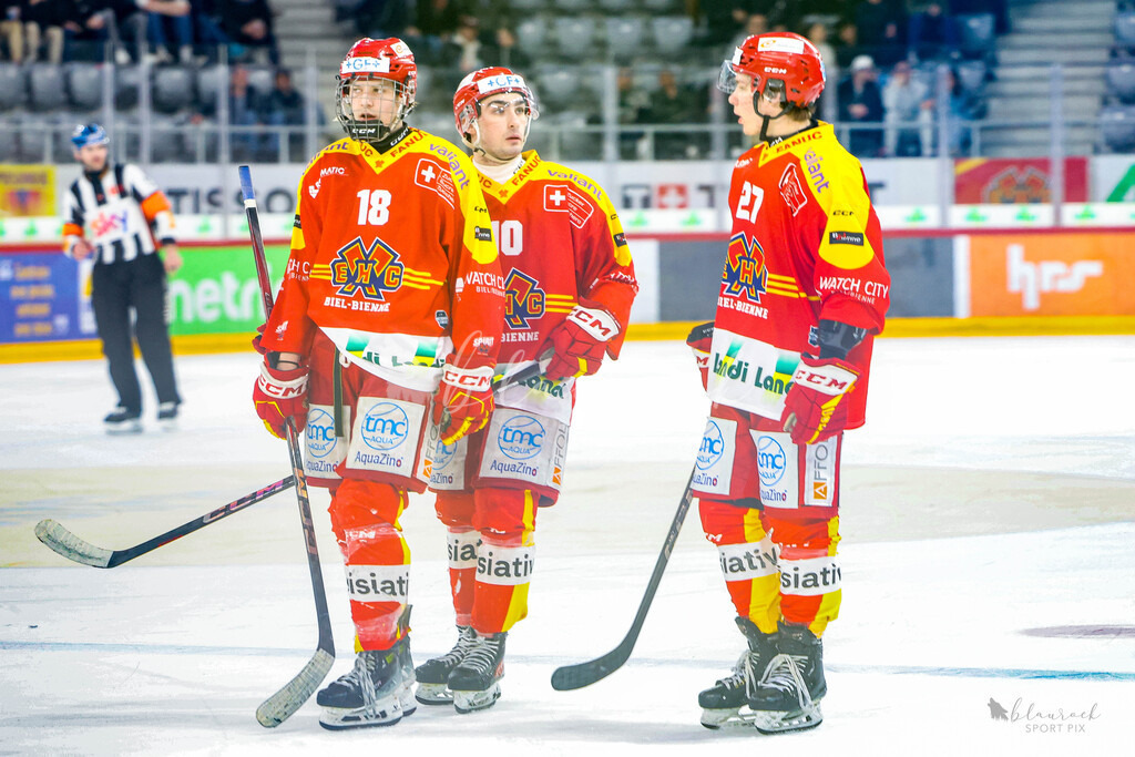 U20 EHCB vs GCK Lions Finale3-4765 | Sportbilder, Sportfotograf, Hochzeits- und Eventfotografin, Flugshows, Portraits und Tiershooting, Aviation, Downhill, Nationalleague, Swissleague, International