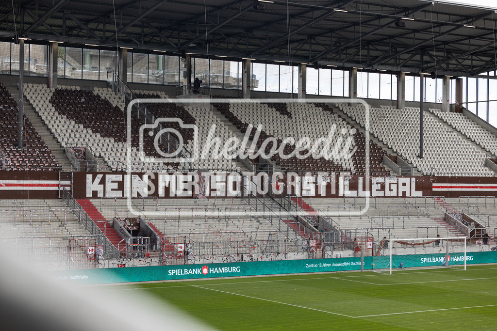 Fußball I Männer I Saison 2025-2026 I Bundesliga I FC St. Pauli - VfL Wolfsburg I 12774 | realhellocedii - Realisiert mit Pictrs.com