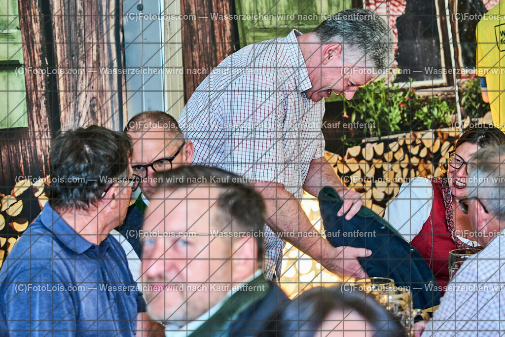 ALP5159_VOLKSFEST_Bieranstich | (C)FotoLois.com, Alois Spandl, BIERANSTICH im Festzelt beim WIESELBURGER VOLKSFEST mit den TSCHECHEN als Vorband und dem Auftritt von Die HIGHLIGHTS, Mi 28. Juni 2023.