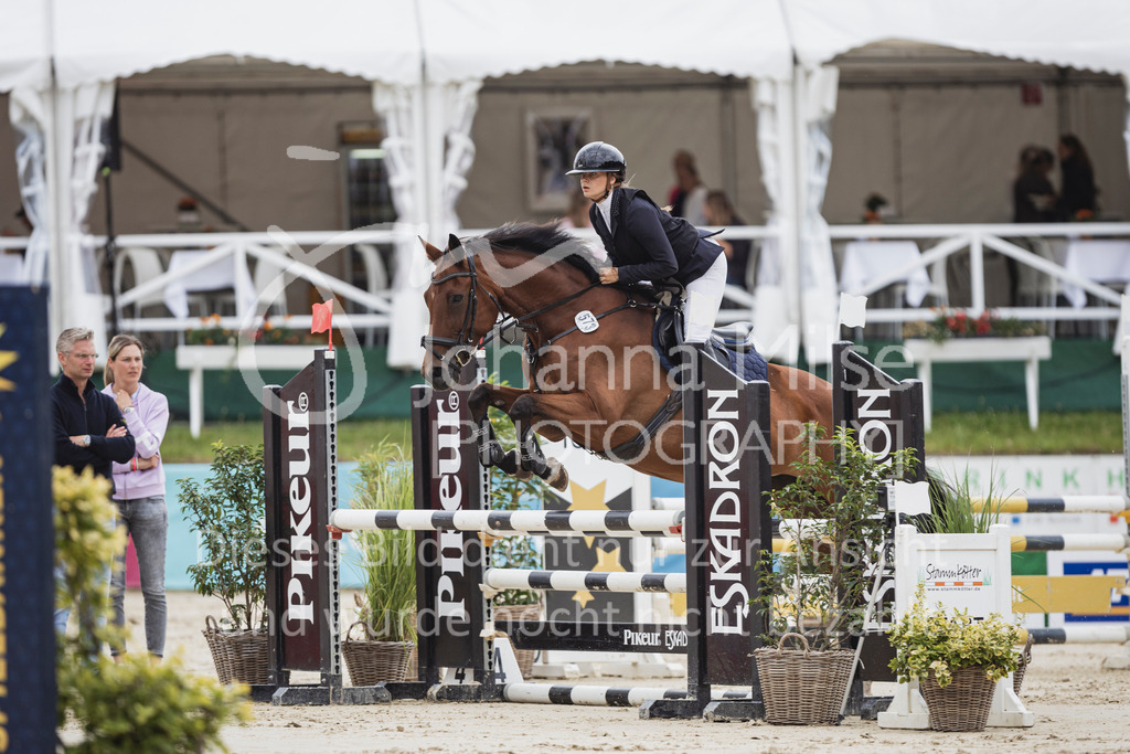 250712_BHO_ClearRoundTeam-446 | Deine schönsten Turniermomente als professionelle Fotos! Entdecke hochwertige Pferdesport-Fotografie im Online-Shop. Jetzt Fotos finden & bestellen!