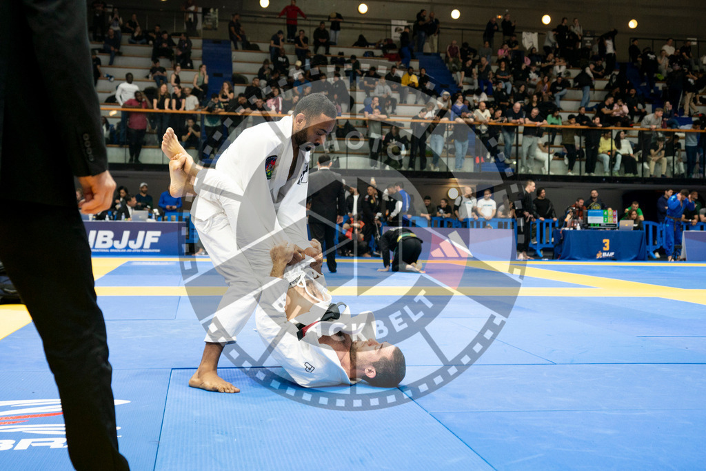 20240124PBB02756 | Fighters compete during the second day of the IBJJF European Championship in Paris, France, on January 24, 2024.