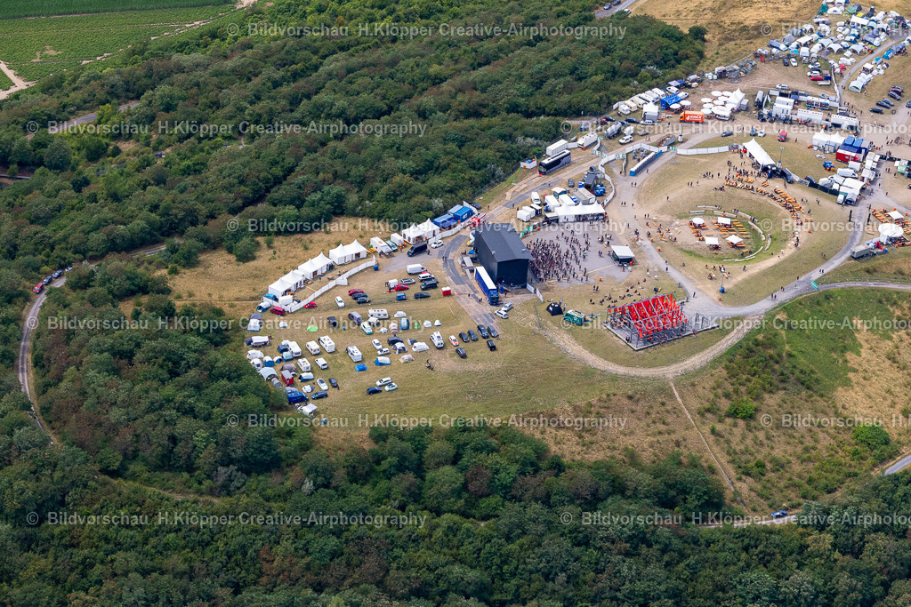 Lufbilder Neukirchen-Vlyn-5651 | Musik- Konzert " Dong Open Air " auf der Freilichtbühne in Neukirchen-Vluyn im Bundesland Nordrhein-Westfalen, Deutschland - Realisiert mit Pictrs.com