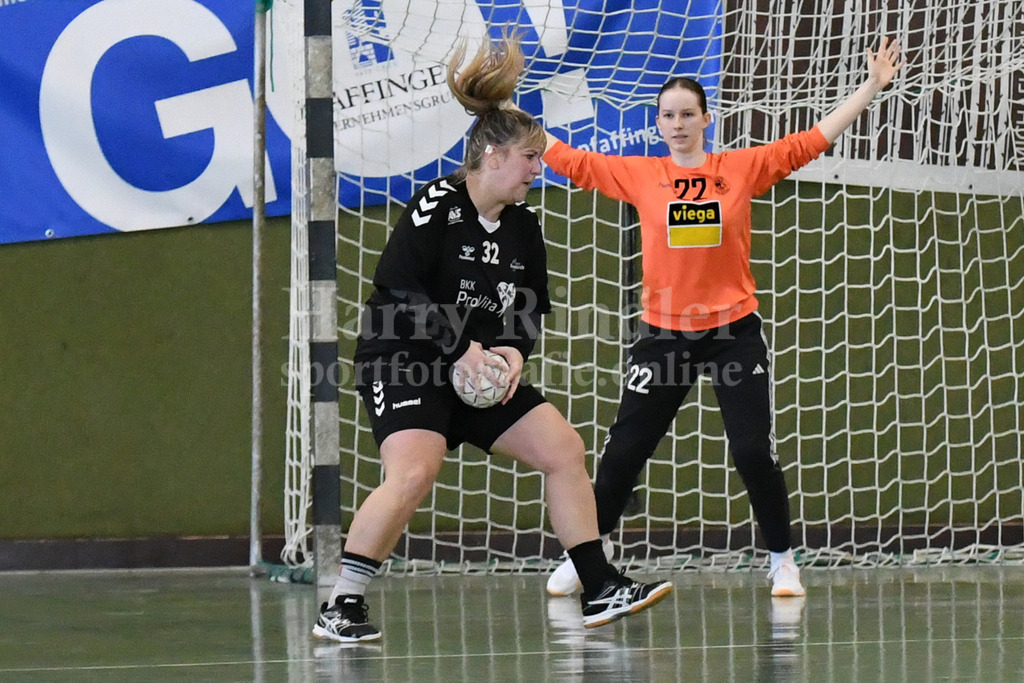 SSG Metten Damen :  HSG Schwab/kirchen | Antonia Holmer (SSG Metten Damen) - Realisiert mit Pictrs.com