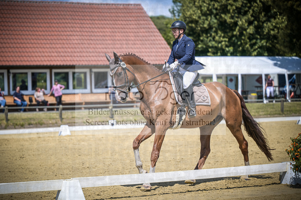 DOS_5174 | Entdecke hochwertige Reitturnierfotos von Foto Oger. Professionell, emotional und authentisch – jetzt Lieblingsmomente im Shop bestellen.Deutschlandweite Turnierfotografie. - Realisiert mit Pictrs.com