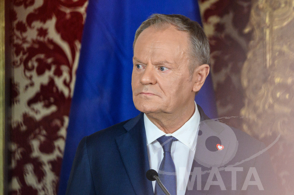 _DWI5331 | Politiker Donald Tusk (Civic Coalition), Ministerpräsident der Republik Polen, während eines Pressestatements in der Münchner Residenz vor der Verleihung des Ewald-von-Kleist-Preises. Der diesjährige Ewald-von-Kleist-Preis wird am Rande der Münchner Sicherheitskonferenz 2026 an das ukrainische Volk vergeben. München, 14.02.2026 Bayern Deutschland - Realisiert mit Pictrs.com