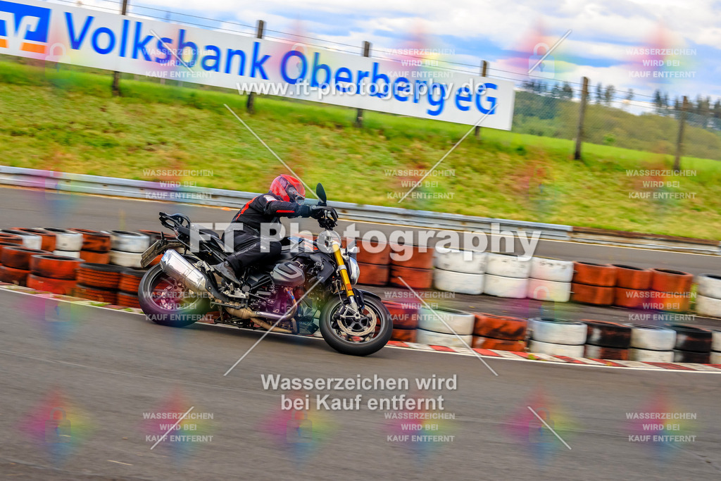 _OTO3674 | Hier findet Ihr Bilder von Touristenfahrten auf der Nürburgring Nordschleife oder von anderen Veranstaltungen die ich besucht habe. Viel Spass beim Durch Schauen 