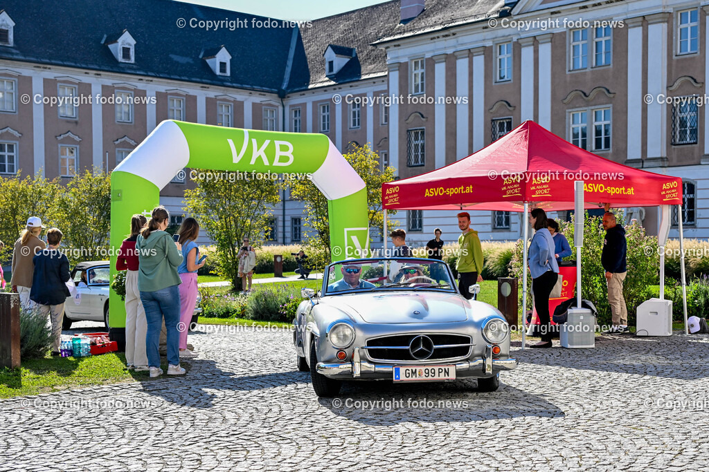 Inner Wheel Club Linz_ Charity Oldtimerfahrt_ 21.09.2024-94 | 21.09.2024, Linz, AUT, Inner Wheel Club Linz,  Charity Oldtimerfahrt im Bild Inner Wheel Club Linz,  Charity Oldtimerfahrt, Teilnehmer©Harald Dostal / fodo.media