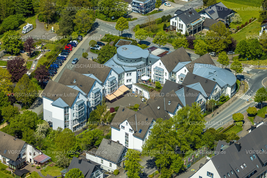 Eslohe230505767 | Luftbild, Störmanns Hof Seniorenheim, Eslohe, Sauerland, Nordrhein-Westfalen, Deutschland