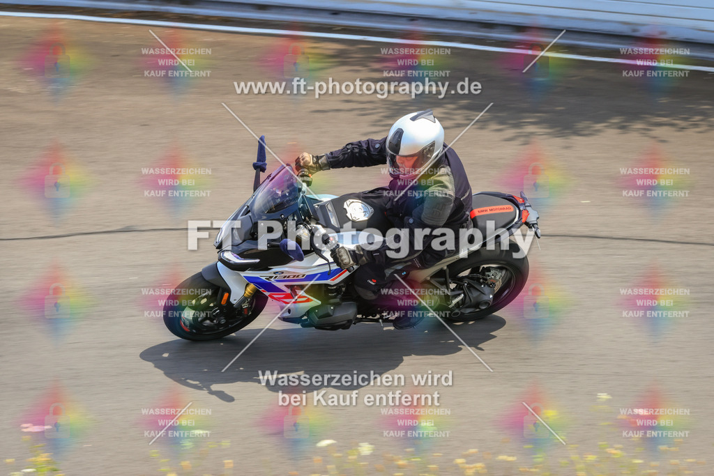 _DSK2596 | Hier findet Ihr Bilder von Touristenfahrten auf der Nürburgring Nordschleife oder von anderen Veranstaltungen die ich besucht habe. Viel Spass beim Durch Schauen 