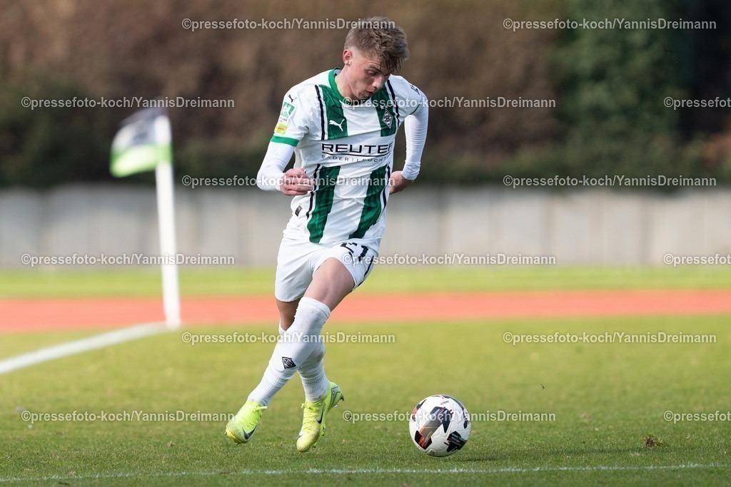 xYDR15032501060 | 15.03.2025, xydrx, Fußball, Borussia Mönchengladbach II (U23) - 1.FC Bocholt, Regionalliga West, Grenzlandstadion: Veit Stange (Borussia Moenchengladbach II #21)
