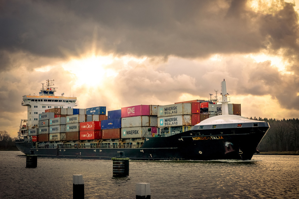 CCH_8088 | Entdecken Sie hochwertigen Fotodruck auf Leinwand, Acrylglas, Alu-Dibond und weiteren Materialien bei Fotodruck Online. Gestalten Sie individuelle Wandbilder in bester Qualität – ideal für besondere Erinnerungen und stilvolle Dekorationen. 