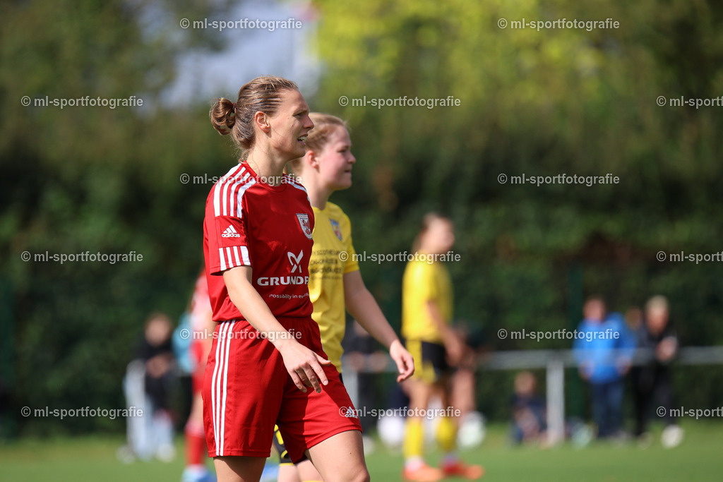 Fußball I Frauen I Saison 2025/2026 I Oberliga Schleswig-Holstein I 2. Spieltag I SV Wahlstedt - SV Frisia 03 Risum-Lindholm | ml-sportfotografie - Realisiert mit Pictrs.com