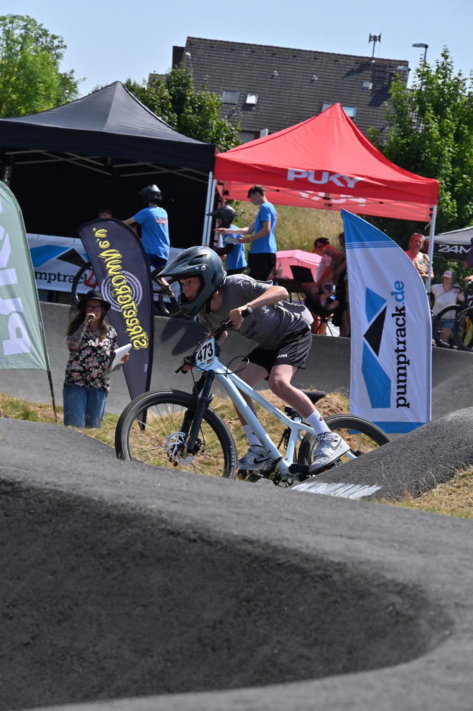DSC_6628-cam-florian | German Pumptrack Series - Realisiert mit Pictrs.com