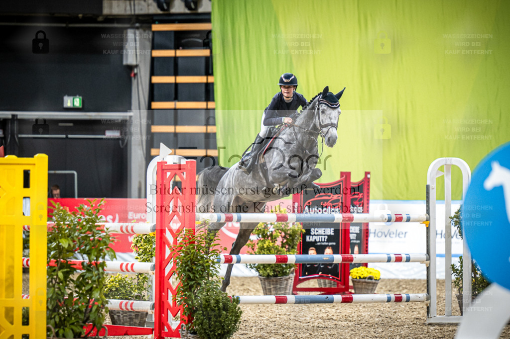 DOS_2117 | Entdecke hochwertige Reitturnierfotos von Foto Oger. Professionell, emotional und authentisch – jetzt Lieblingsmomente im Shop bestellen. - Realisiert mit Pictrs.com