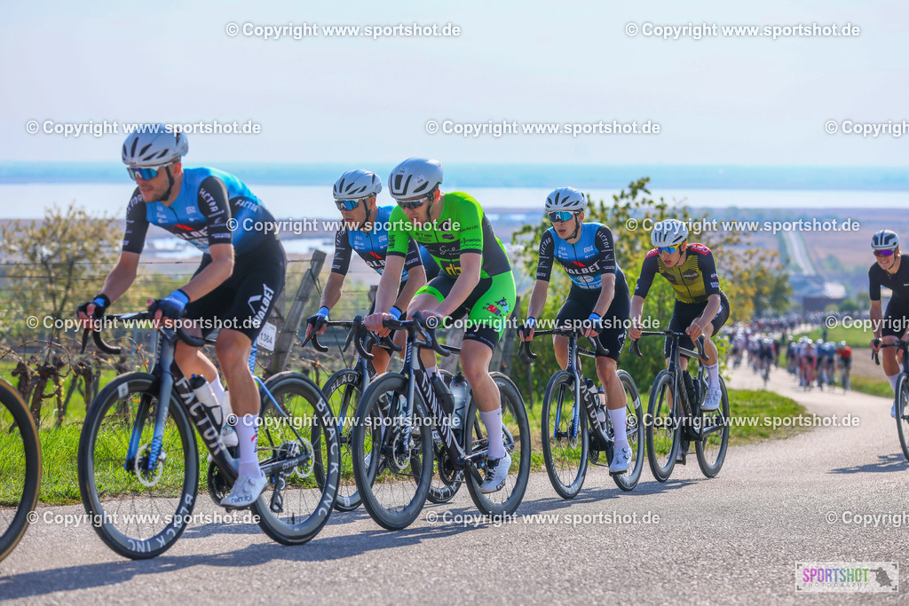 TRA_55190 (8) | Neusiedlersee Radmarathon 2026@sportshot_your_pictrs #yourpictures#roadtowm2029 #nrm #neusiedlerseeradmarathon #neusiedlersee #neusiedlerseetourismus #burgenland #mörbisch #nrm26 #burgenlandtourismus #voglundco #poweredbyburgenlandtourismus #radsport #rad #marathon #ucigranfondo #visitburgenland #ucigranfondoworldseries