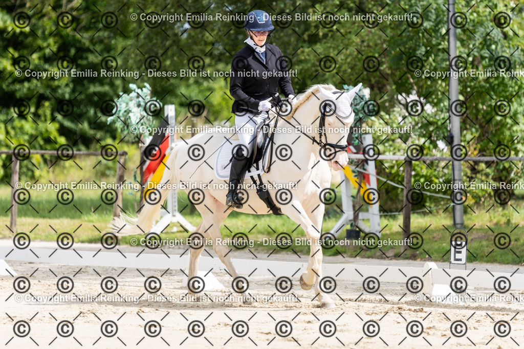 CL5A4425 | Emilia Reinking Fotografie - Realisiert mit Pictrs.com