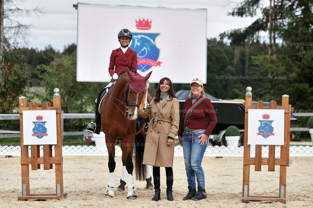 04_1-Siegerehrung-Dressur M__ -StoibPH-StoibPH-2704 | working equitationturnier fotograf videograf stoibphotography marixx film working equitation deutschland reitsport turnierfotografie eventfotografie equestrian events