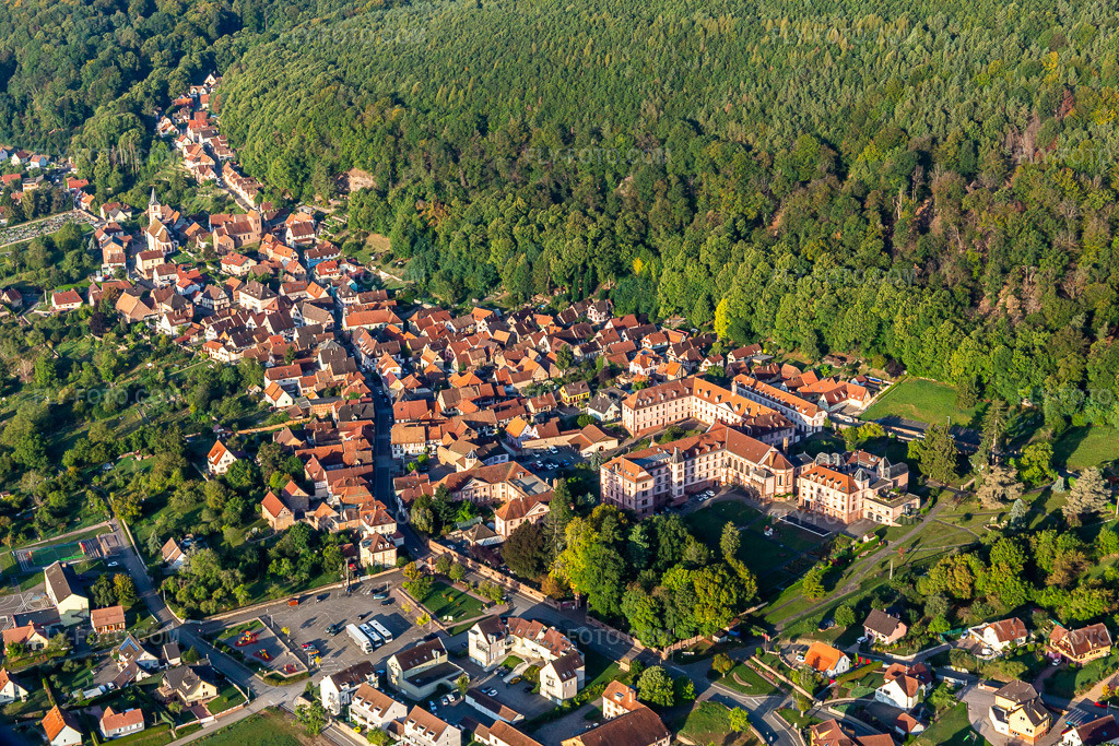 Aerial view: Monastery Oberbronn and Notre Dame Hospital in Oberbronn in the state Bas-Rhin, France.Photo: IMG_139191.jpg taken on 10/01/2023 by Werner Riehm/FLY-FOTO.comResolution of the original: 5472 x 3648 px