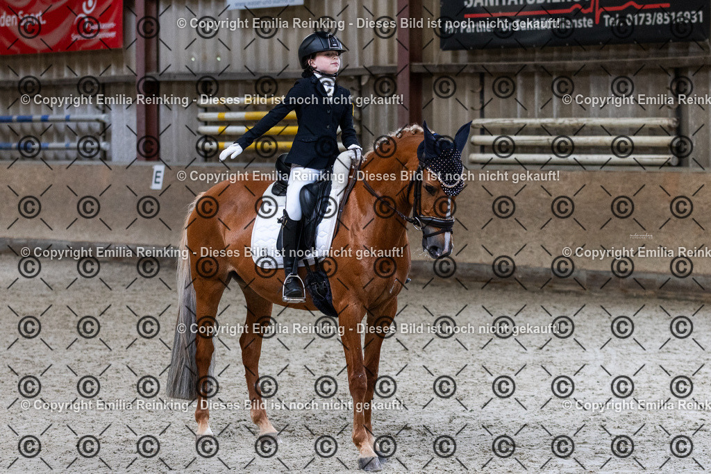 CL5A5440 | Emilia Reinking Fotografie - Realisiert mit Pictrs.com