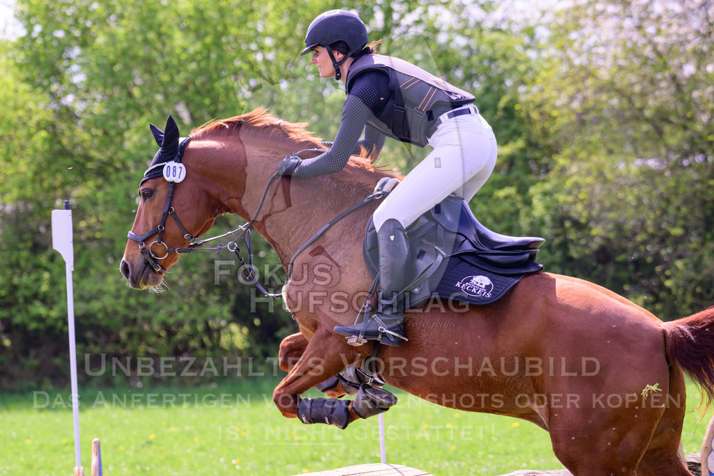 18042026-Gernlinden-01-2-0457 | Fokus Hufschlag Fotografie - Realisiert mit Pictrs.com