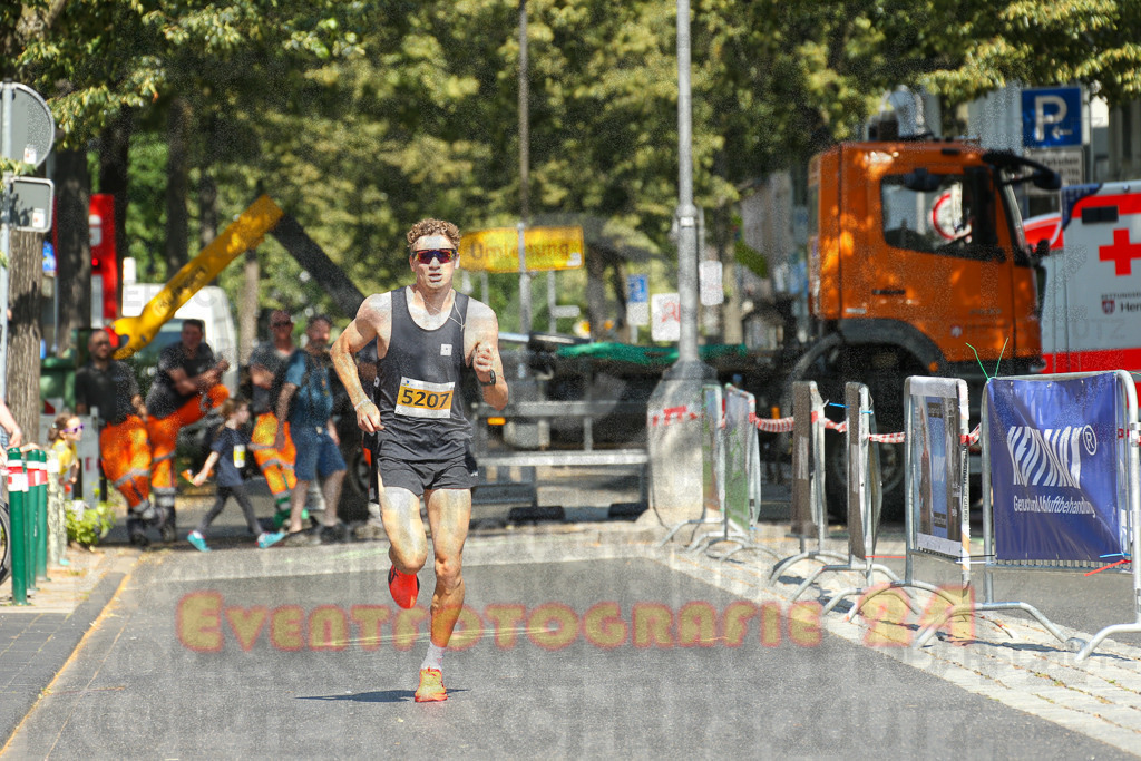250621_1037_EX1_1978 | Sportfotografie im Rhein-Sieg Kreis, Köln, Bonn, NRW, Rheinland Pfalz, Hessen, etc. Unser Tätigkeitsfeld umfasst den Laufsport vom Volkslauf über den Marathon, Duathlon, Triathon bis zum Ultralauf wie Kölnpfad Ultra oder Schindertrail.