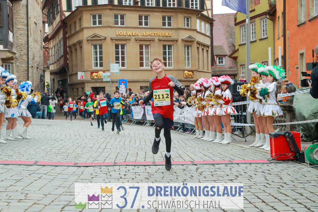 AOK JuniorCup 400m | 3Koenigslauf 2023 - Realisiert mit Pictrs.com