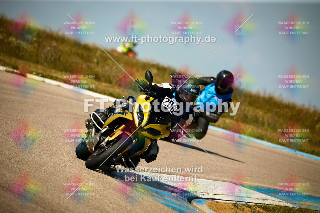 _MOT9383 | Hier findet Ihr Bilder von Touristenfahrten auf der Nürburgring Nordschleife oder von anderen Veranstaltungen die ich besucht habe. Viel Spass beim Durch Schauen 