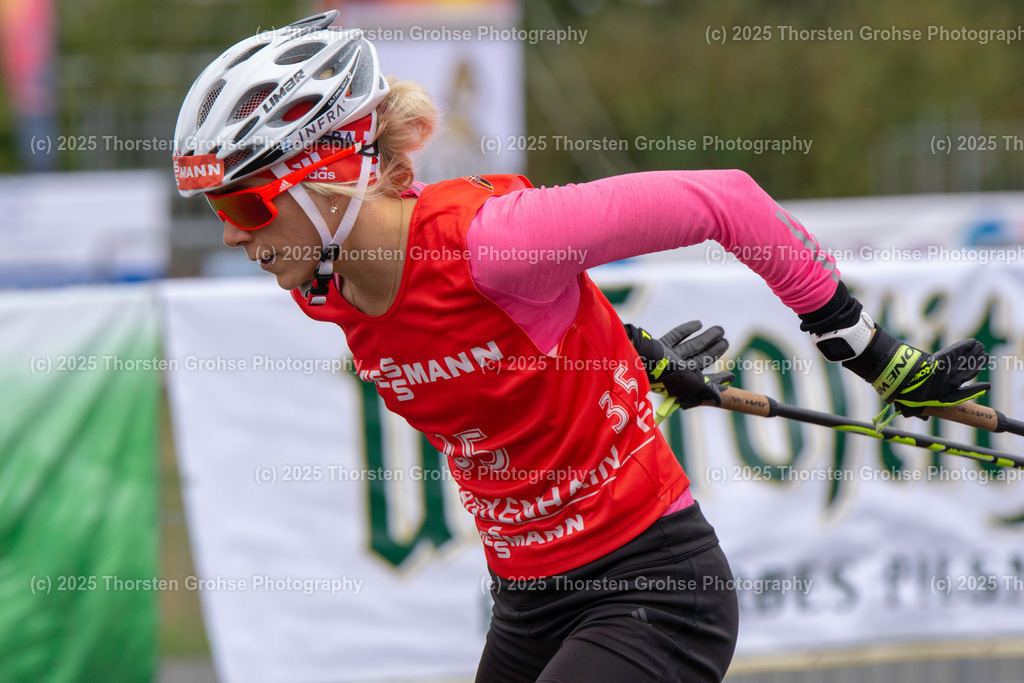 Deutsche Meisterschaften Biathlon | Deutsche Meisterschaften Biathlon, Speziallanglauf Frauen am 14.09.2018 in der DKB SKI ARENA in Oberhof, (Deutschland)

Bild: Horchler Karolin vom WSV Clausthal-Zellerfeld / BwB - Realisiert mit Pictrs.com